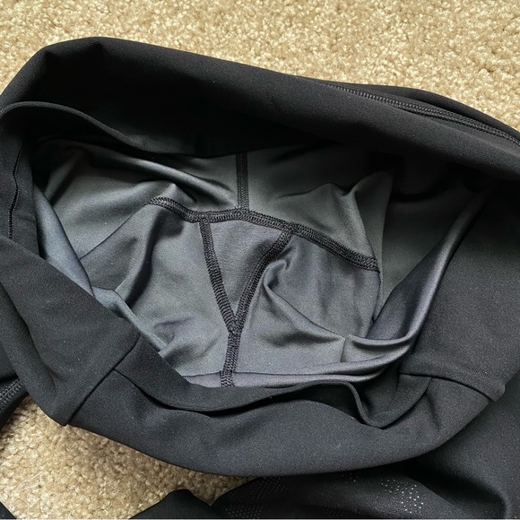 Black lululemon full length leggings size 8 - Picture 10 of 10